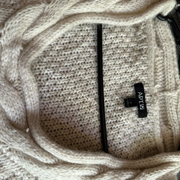 Apt.9 Woven sweater semi-casual. Cream colored size small. - Picture 6 of 6